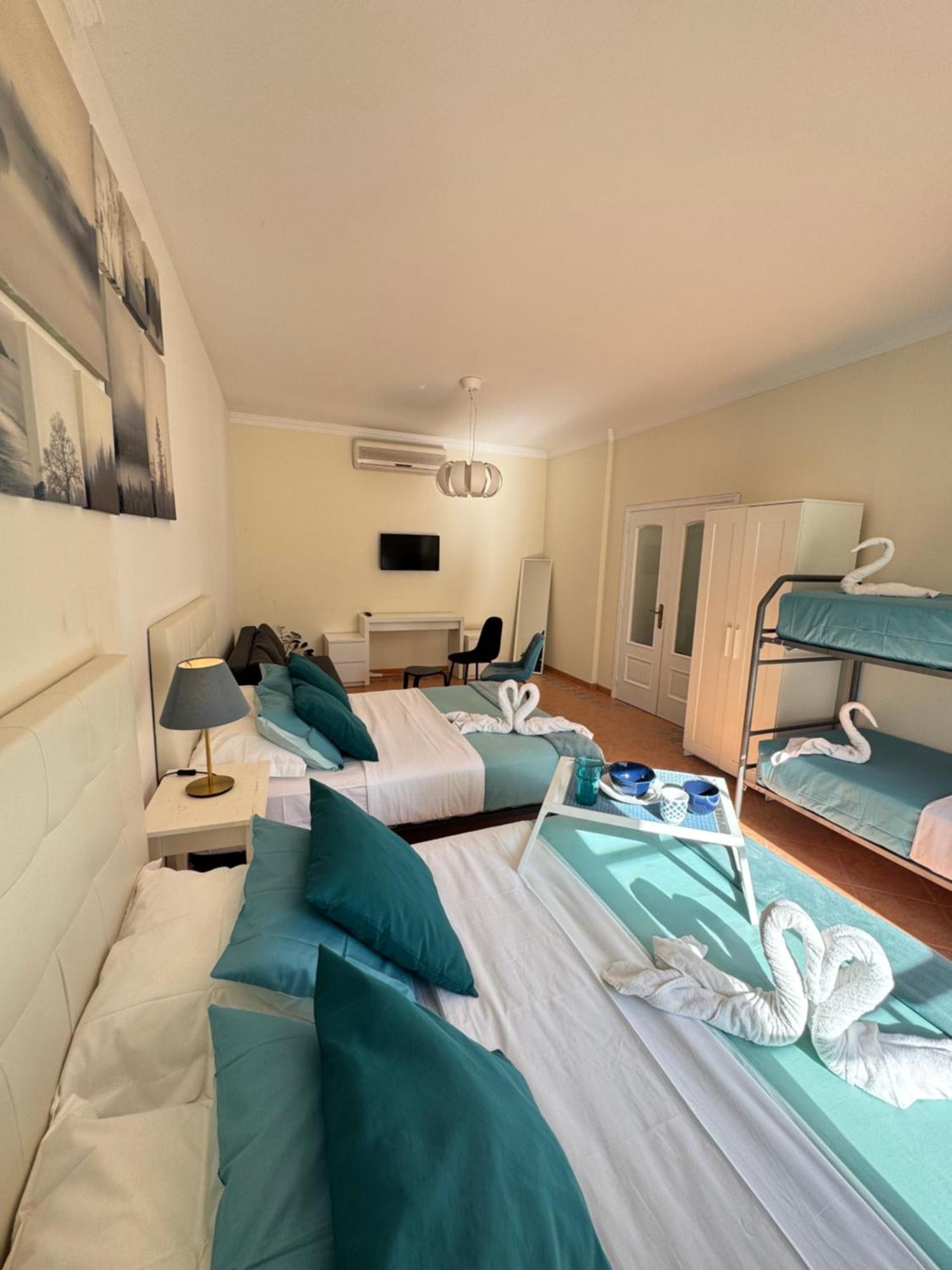 Villa Bonita Guesthouse Albufeira Old Town Eksteriør billede